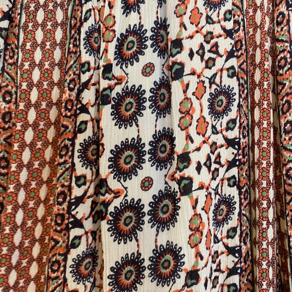 Colorful Maxi Skirt with high side slits - Picture 3 of 7